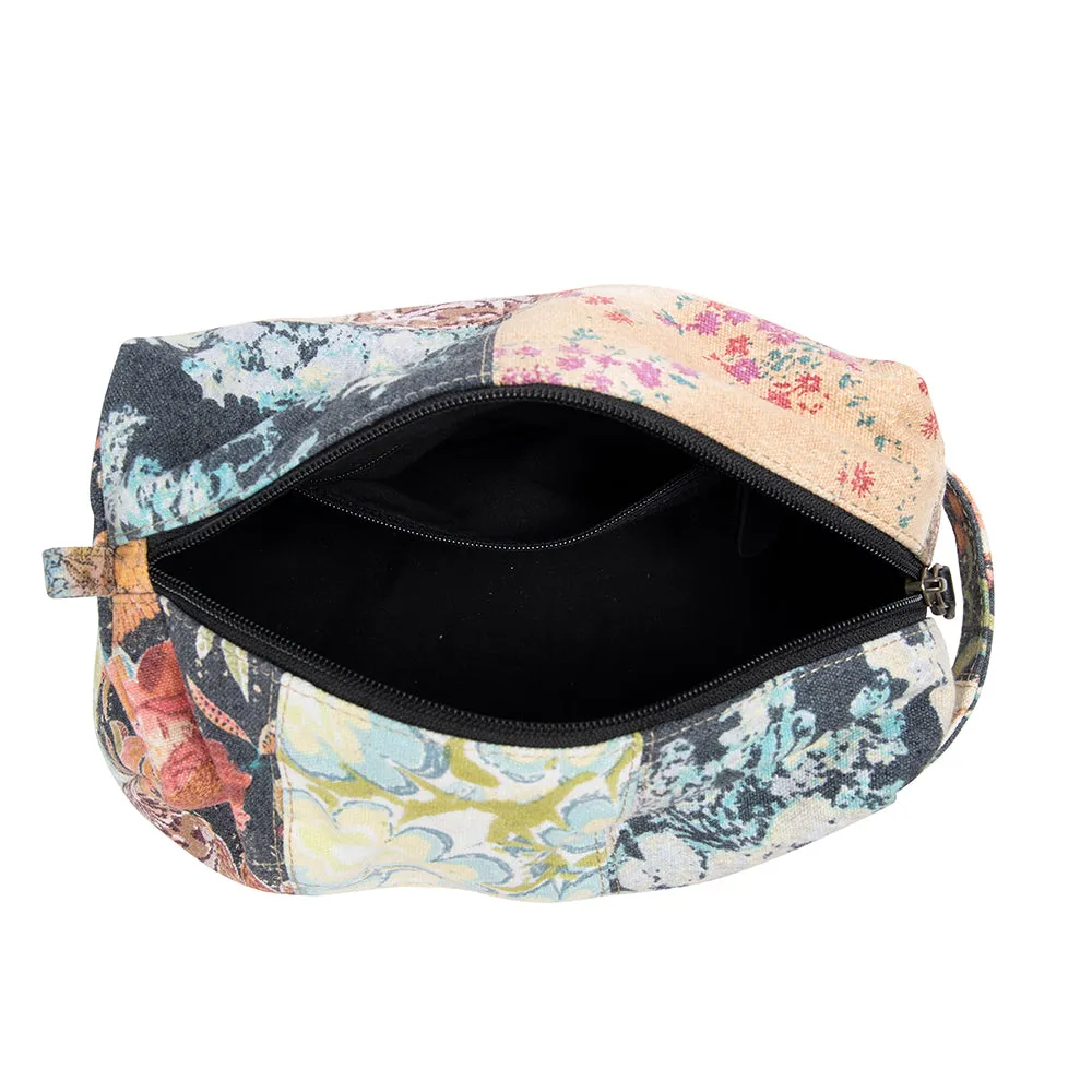 Freida Creek Blossoms Make-Up Kit