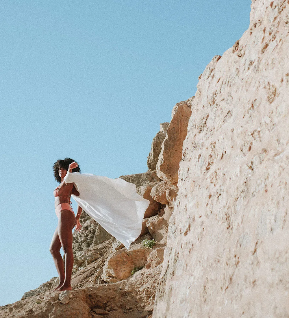 Low Versatile   Skyline High Bikini Set