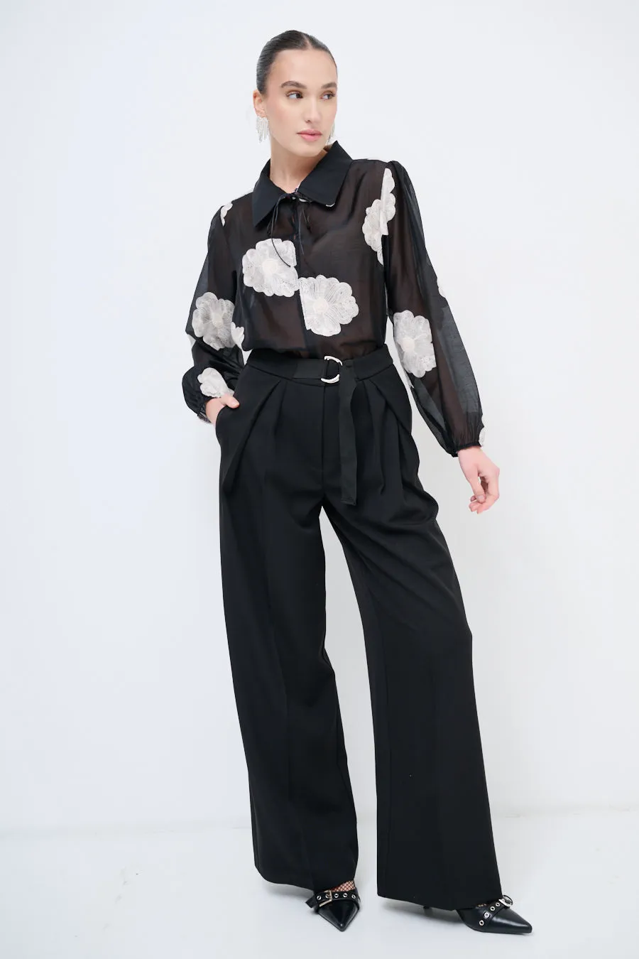 Wide-leg pleated trousers with belt wholesale
