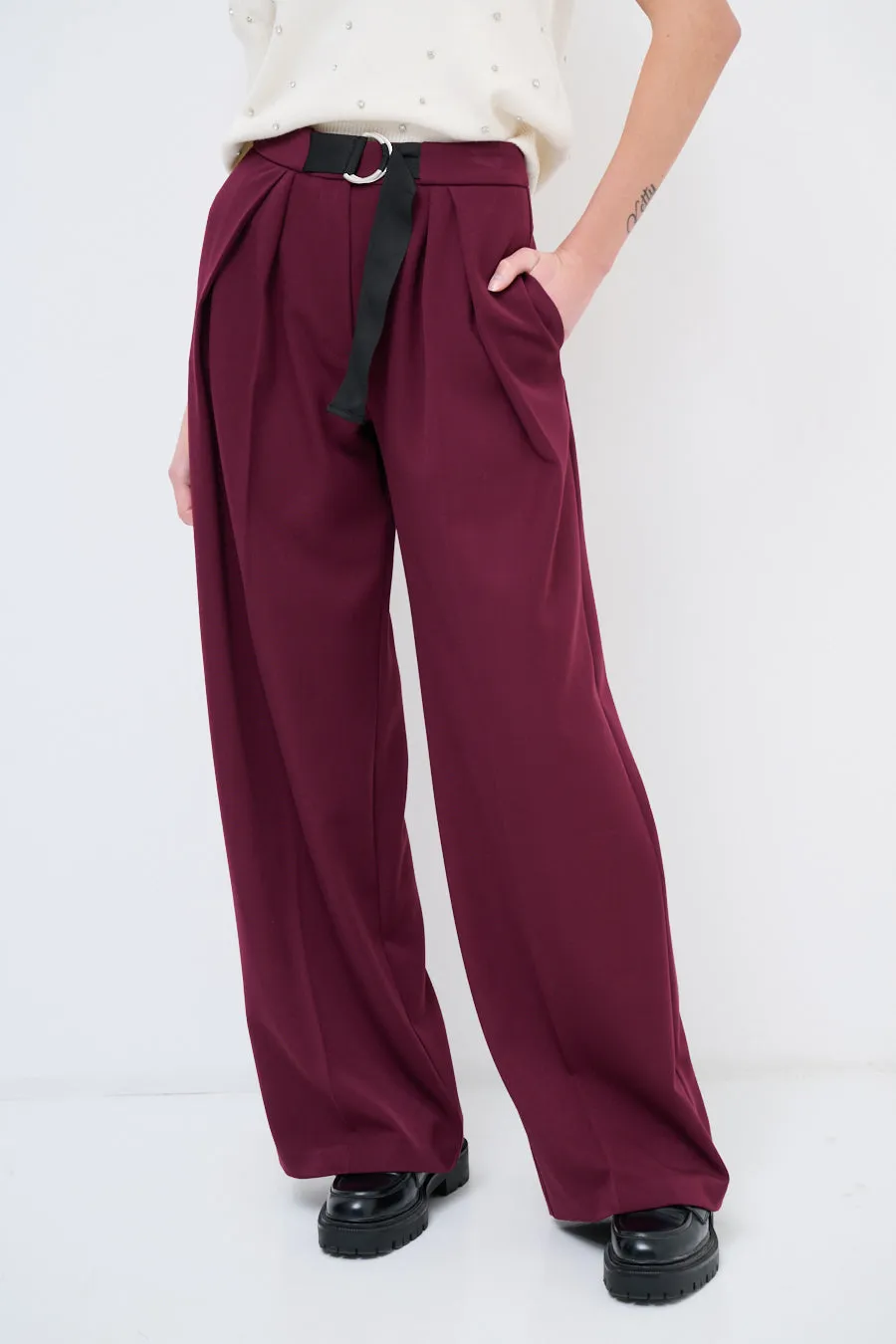 Wide-leg pleated trousers with belt wholesale