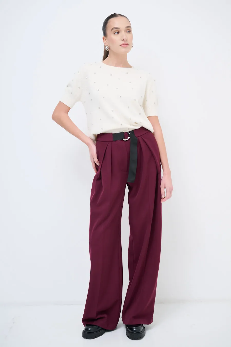 Wide-leg pleated trousers with belt wholesale