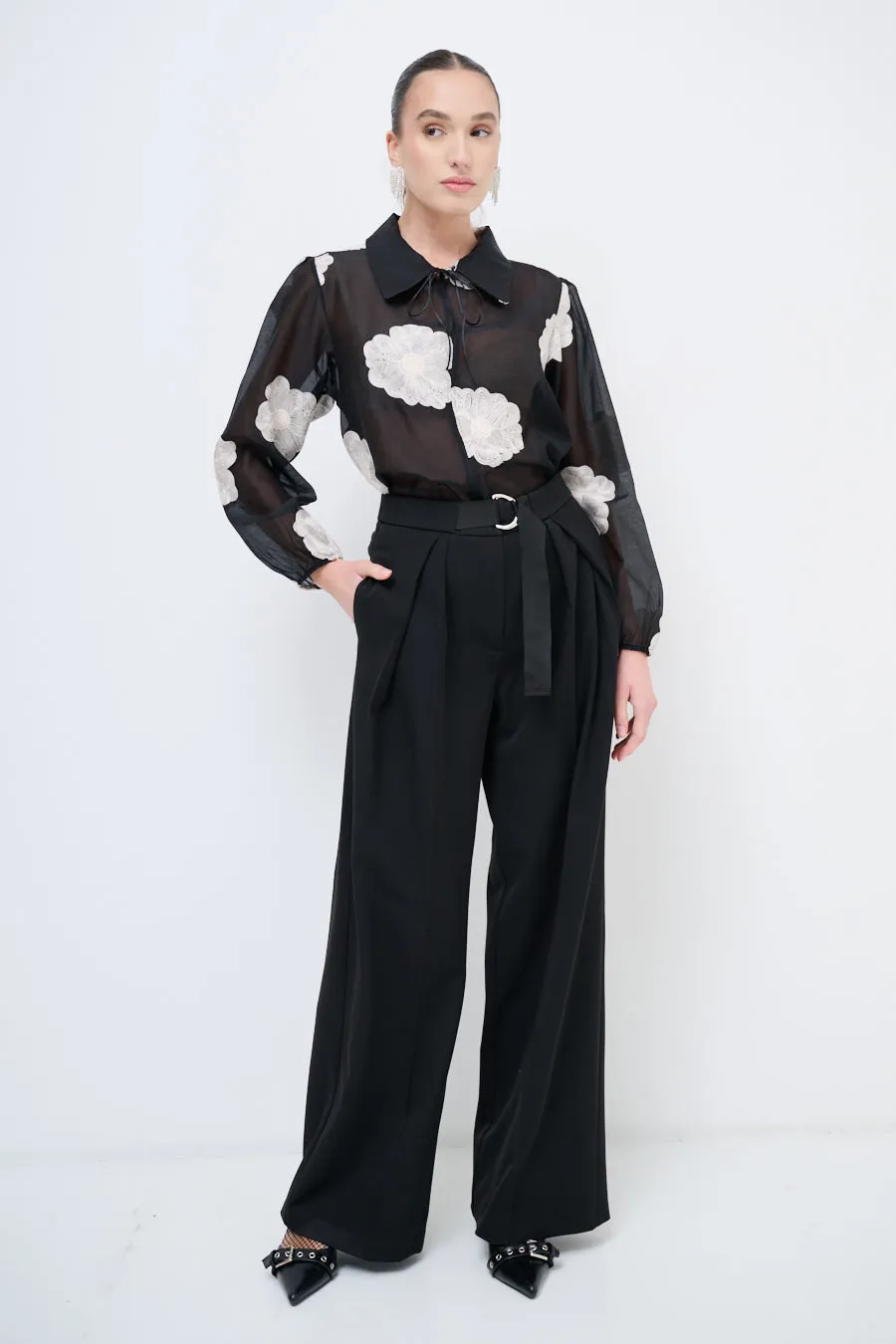 Wide-leg pleated trousers with belt wholesale